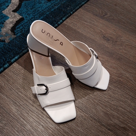 Unisa white Faux leather Chunky Heel sandals White size 11 M. New - Picture 5 of 5